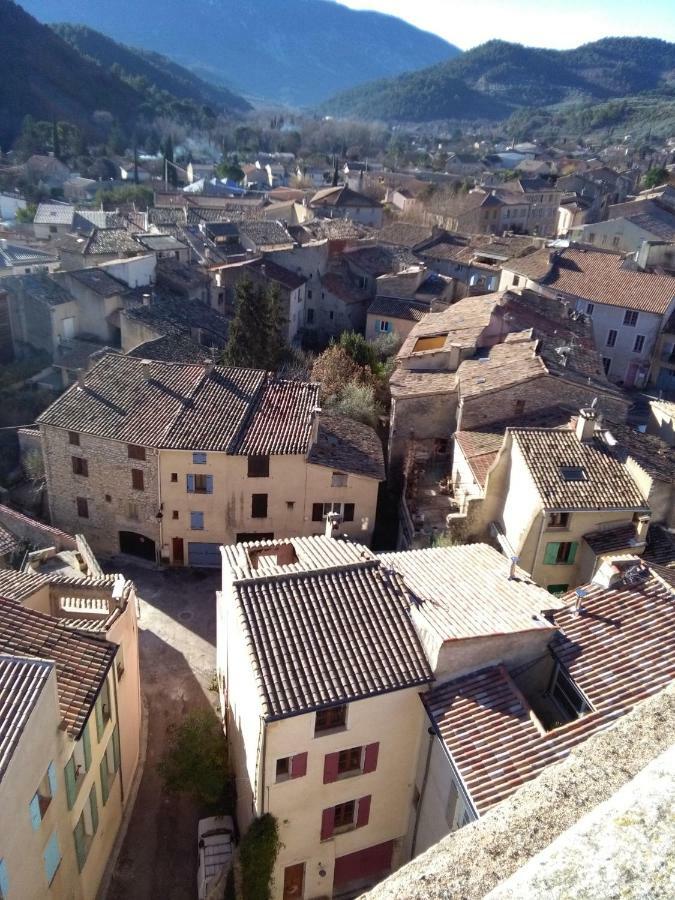 La Maison Derriere La Fontaine Б'юі-ле-Баронні Екстер'єр фото